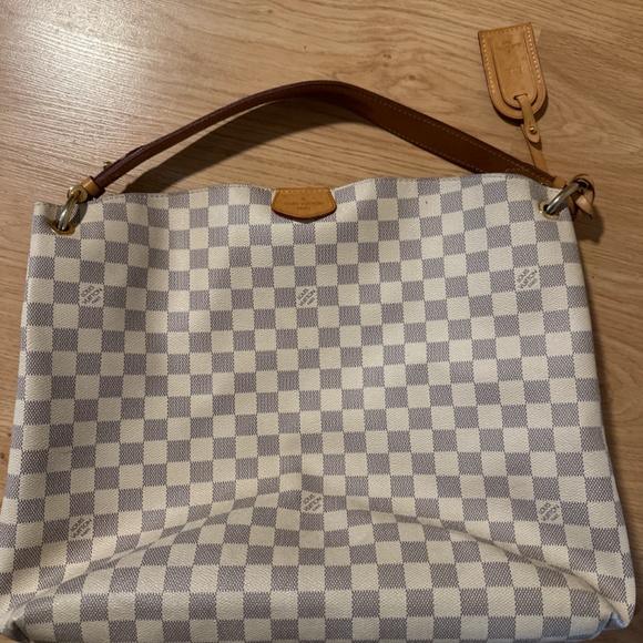 Louis Vuitton Purse - Picture 2 of 2
